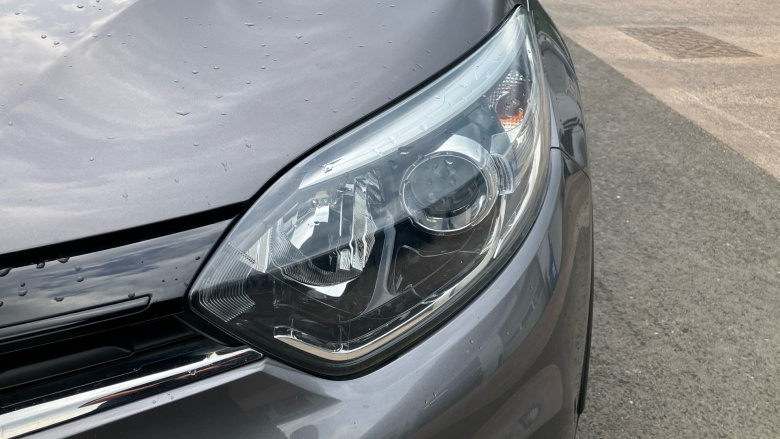 Renault Captur 0.9 TCE 90 Iconic 5dr Petrol Hatchback